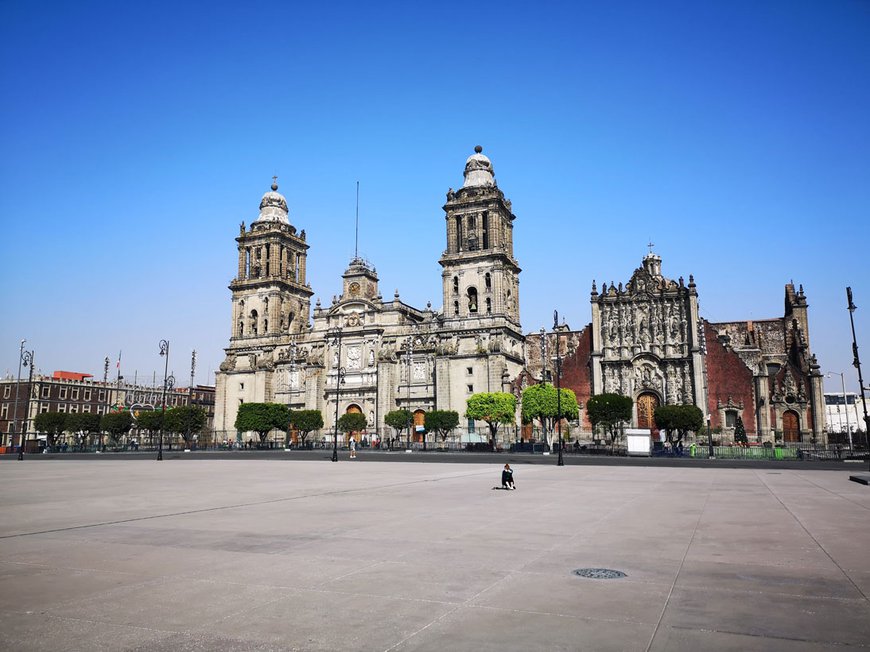 Площа в Мехіко